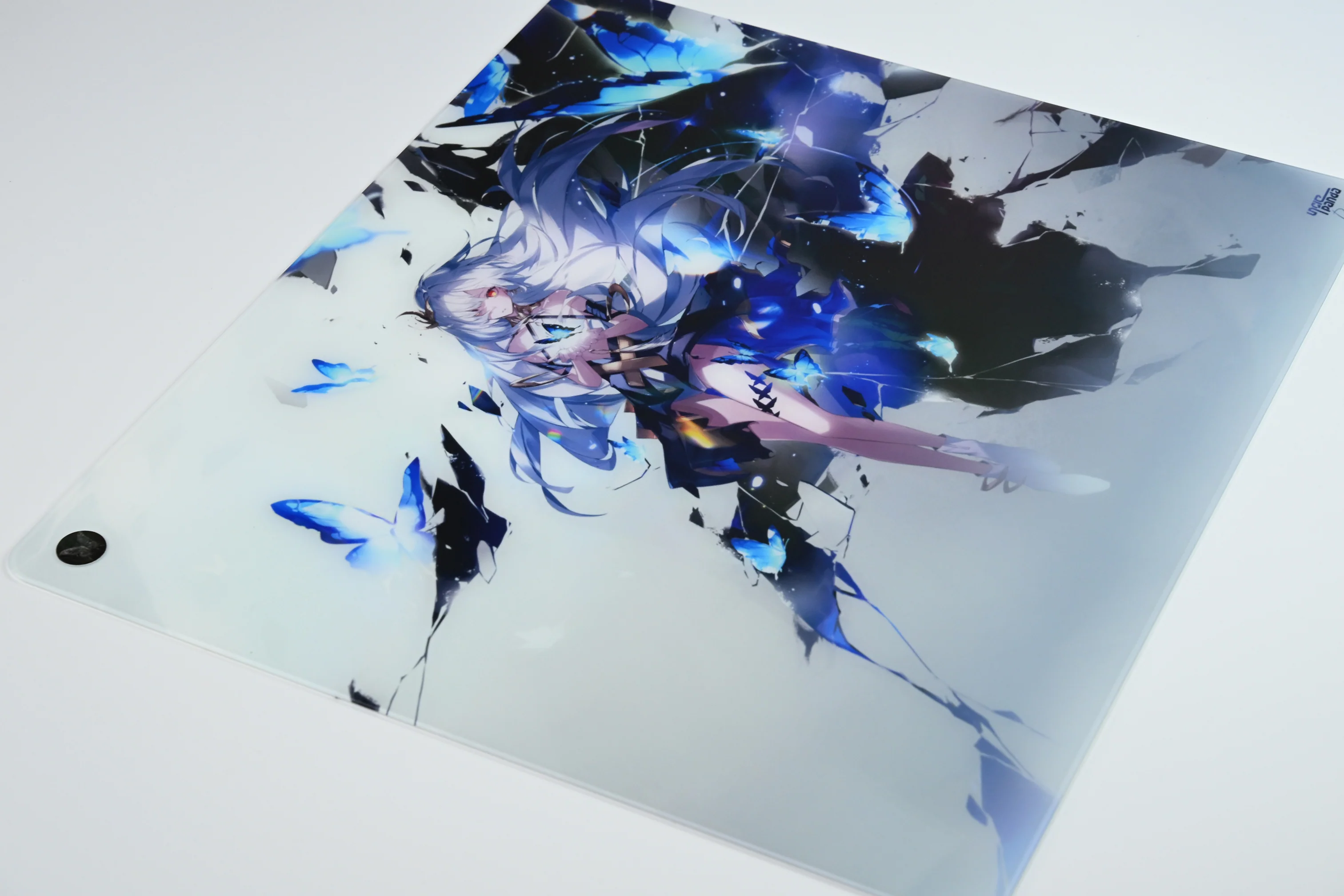 Uncle Panda Butterfly Ruin (Limited Edition) - Glass Pad - Image 4